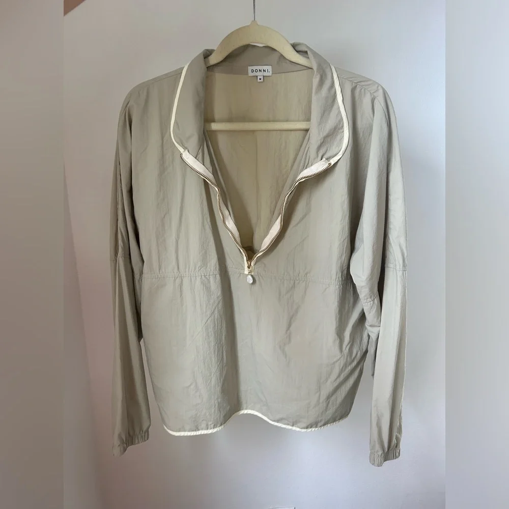 Donni Windbreaker, size m, great condition - Picture 1 of 5